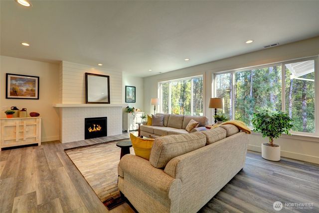 2413 197th Street NE, Arlington, WA 98223