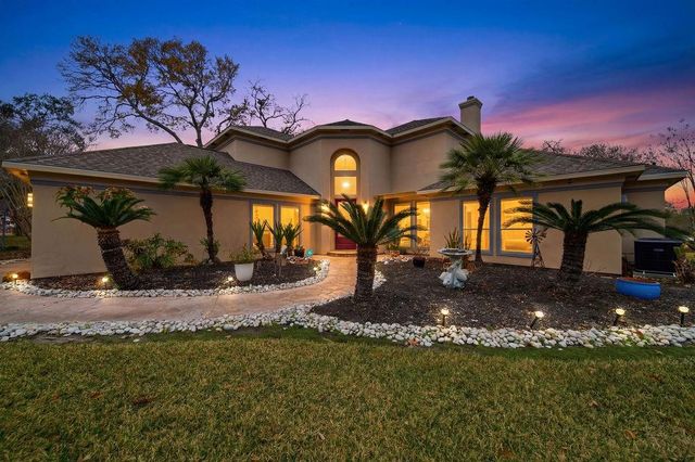 527 S Ohio Avenue, La Porte, TX 77571