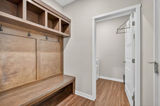 134 SE Willow Run Lane, Ankeny, IA 50021