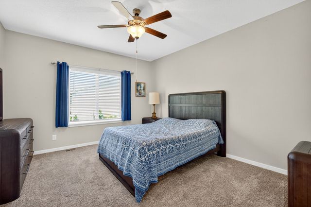 134 SE Willow Run Lane, Ankeny, IA 50021