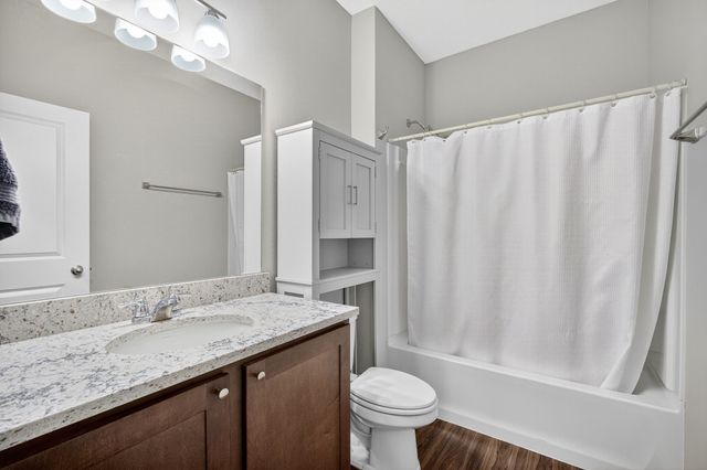 134 SE Willow Run Lane, Ankeny, IA 50021