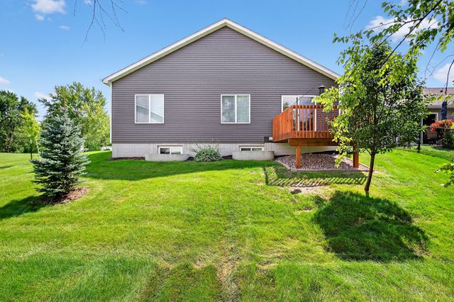 134 SE Willow Run Lane, Ankeny, IA 50021