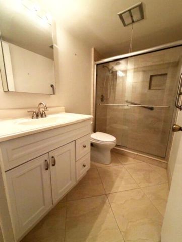 18081 SE Country Club Drive 259, Tequesta, FL 33469