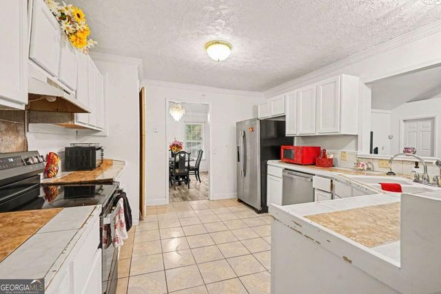 5667 Miller Grove Road, Lithonia, GA 30058