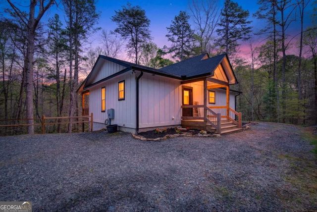 54 Barbs Way, Mineral Bluff, GA 30559