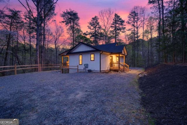 54 Barbs Way, Mineral Bluff, GA 30559
