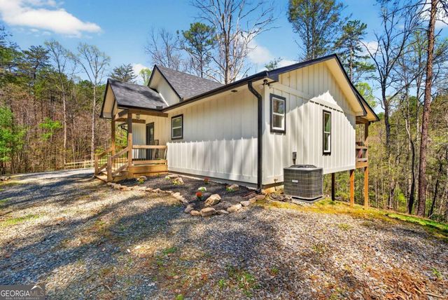 54 Barbs Way, Mineral Bluff, GA 30559