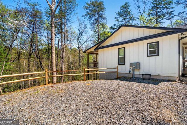 54 Barbs Way, Mineral Bluff, GA 30559