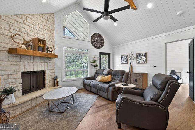 54 Barbs Way, Mineral Bluff, GA 30559