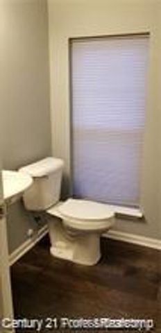 42 Kalter 25, Troy, MI 48098