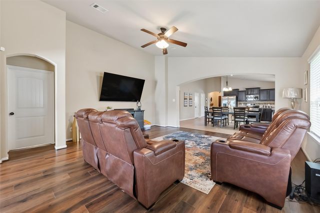 5919 Micah Lane, Rosenberg, TX 77471