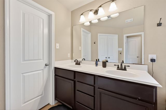 5919 Micah Lane, Rosenberg, TX 77471