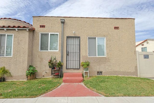103 W 51st, Long Beach, CA 90805