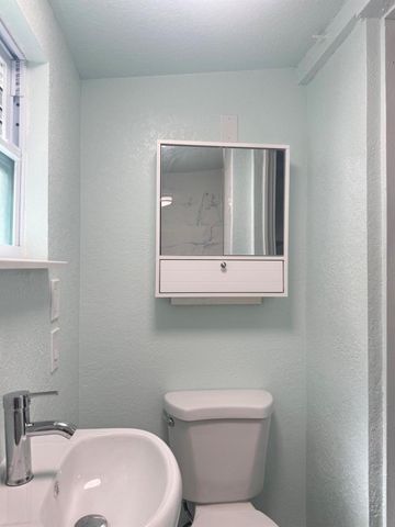 508 Palmetto Street 2, West Palm Beach, FL 33405