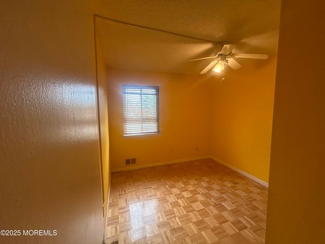 38 Coventry Court, Brick, NJ 08724
