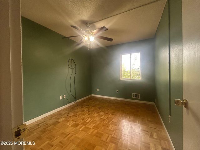 38 Coventry Court, Brick, NJ 08724