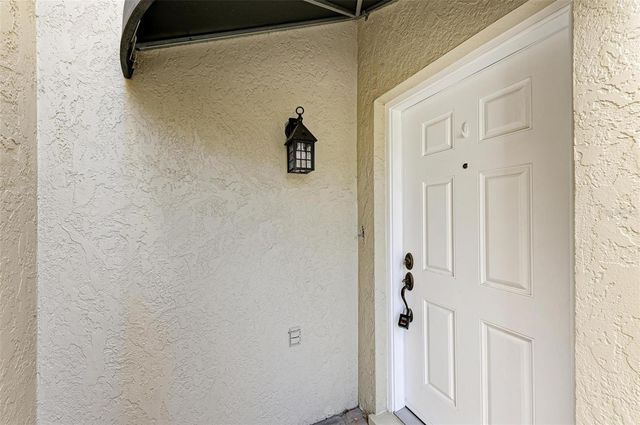 2927 W GANDY BOULEVARD, Tampa, FL 33611