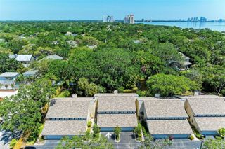 2927 W GANDY BOULEVARD, Tampa, FL 33611