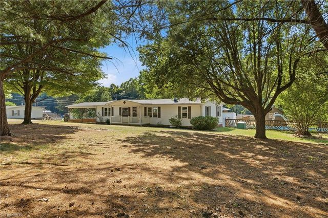 1145 Spencer Orchard Road, Walnut Cove, NC 27052