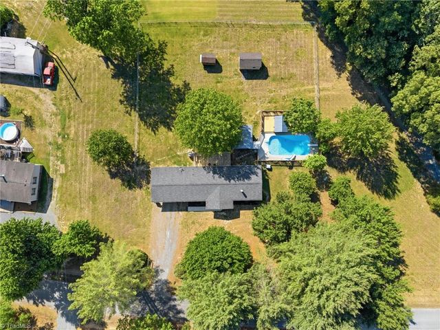1145 Spencer Orchard Road, Walnut Cove, NC 27052