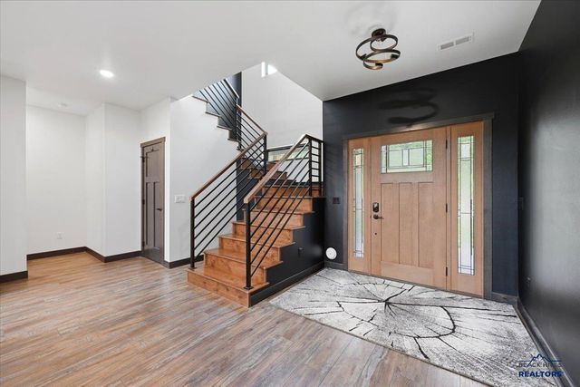 3135 AMERICAN EAGLE RD, Spearfish, SD 57783