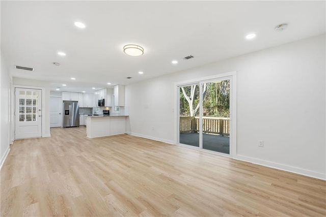 1136 Powell Ct SE, Atlanta, GA 30316