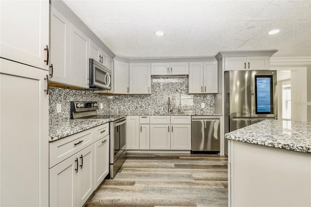 3147 36TH AVENUE N, St Petersburg, FL 33713