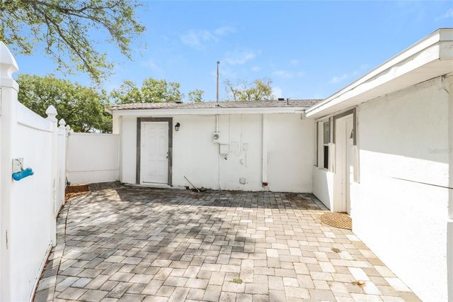 3147 36TH AVENUE N, St Petersburg, FL 33713