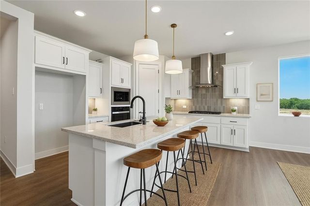 17552 Muncie Street, Gardner, KS 66030