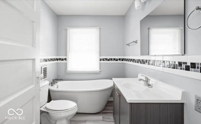 901 N Parker Avenue, Indianapolis, IN 46201