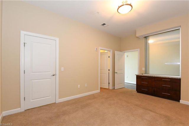 201 N Elm Street 908, Greensboro, NC 27401