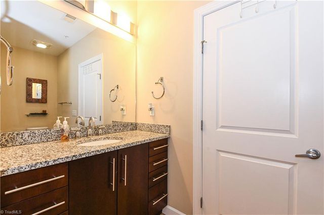 201 N Elm Street 908, Greensboro, NC 27401