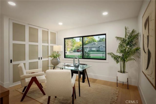 17601 McCormick Street, Encino, CA 91316