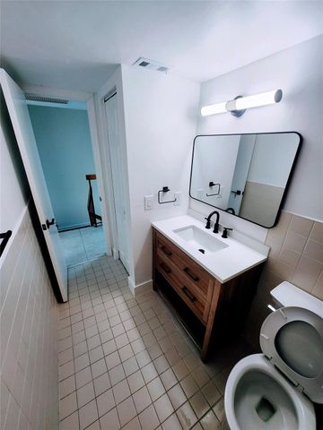 793 NE 206th Street, Miami, FL 33179