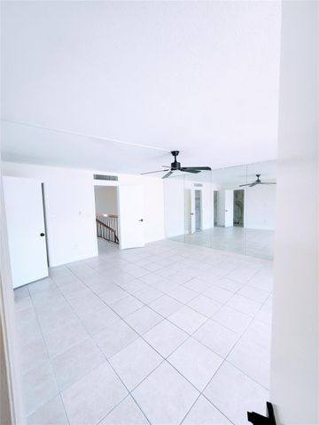 793 NE 206th Street, Miami, FL 33179