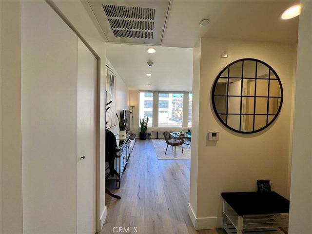 314 6th 405, Los Angeles, CA 90014