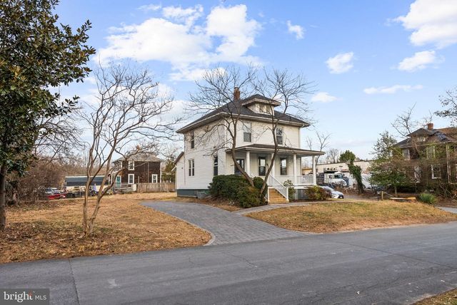 10512 WARFIELD ST, Kensington, MD 20895