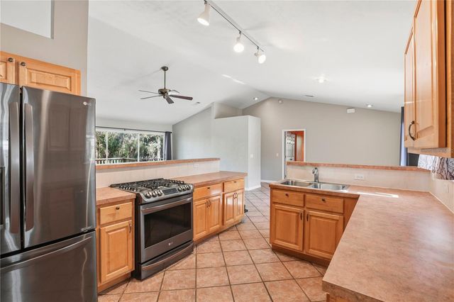 8006 SW 62ND LANE, Gainesville, FL 32608