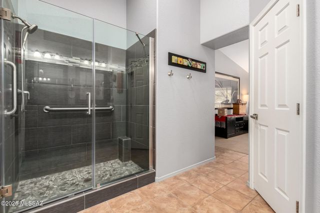 2703 E Glen Canyon Road, Green Valley, AZ 85614