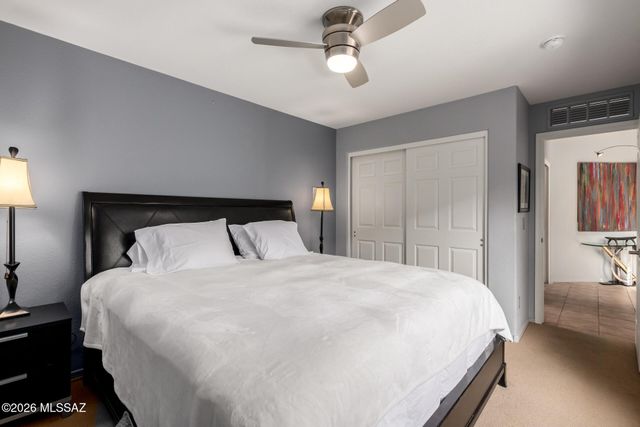 2703 E Glen Canyon Road, Green Valley, AZ 85614