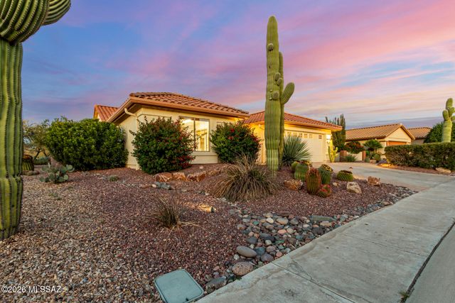 2703 E Glen Canyon Road, Green Valley, AZ 85614