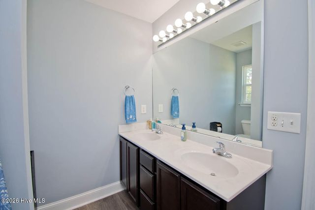 124 Waterford Way, Maysville, NC 28555