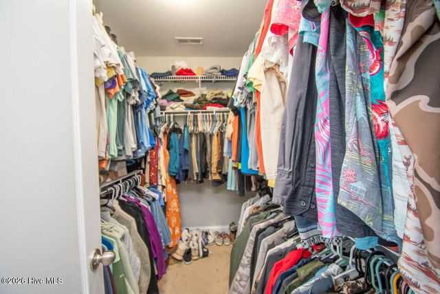 124 Waterford Way, Maysville, NC 28555