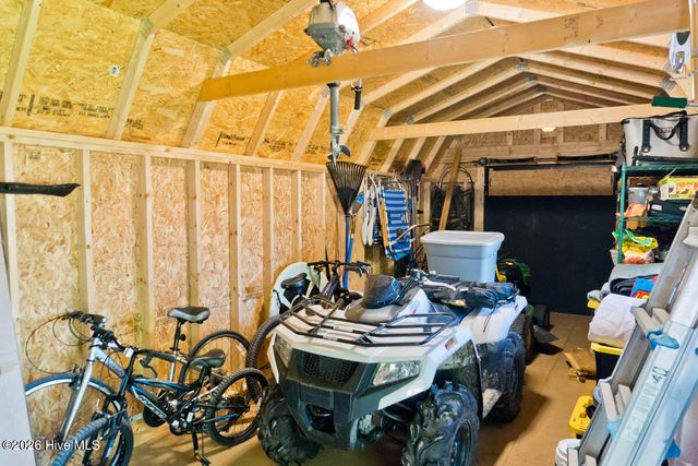 124 Waterford Way, Maysville, NC 28555