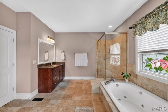 1449 Fairbrook Drive, Des Peres, MO 63131