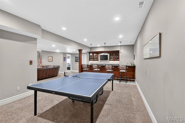 1449 Fairbrook Drive, Des Peres, MO 63131