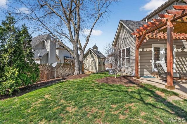 1449 Fairbrook Drive, Des Peres, MO 63131