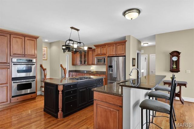 1449 Fairbrook Drive, Des Peres, MO 63131