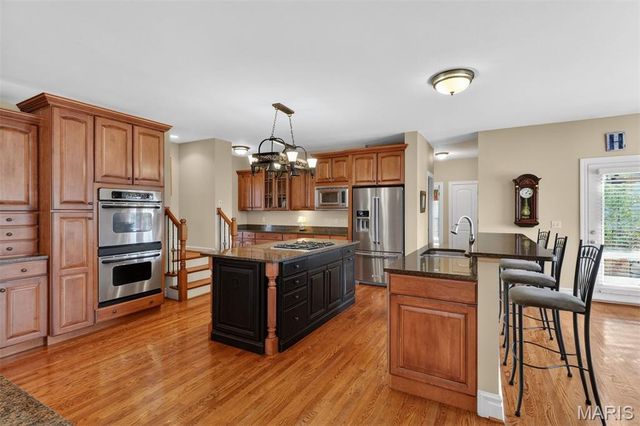 1449 Fairbrook Drive, Des Peres, MO 63131