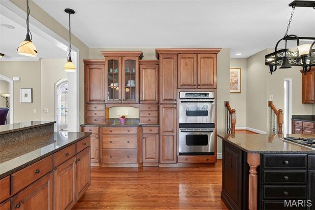 1449 Fairbrook Drive, Des Peres, MO 63131